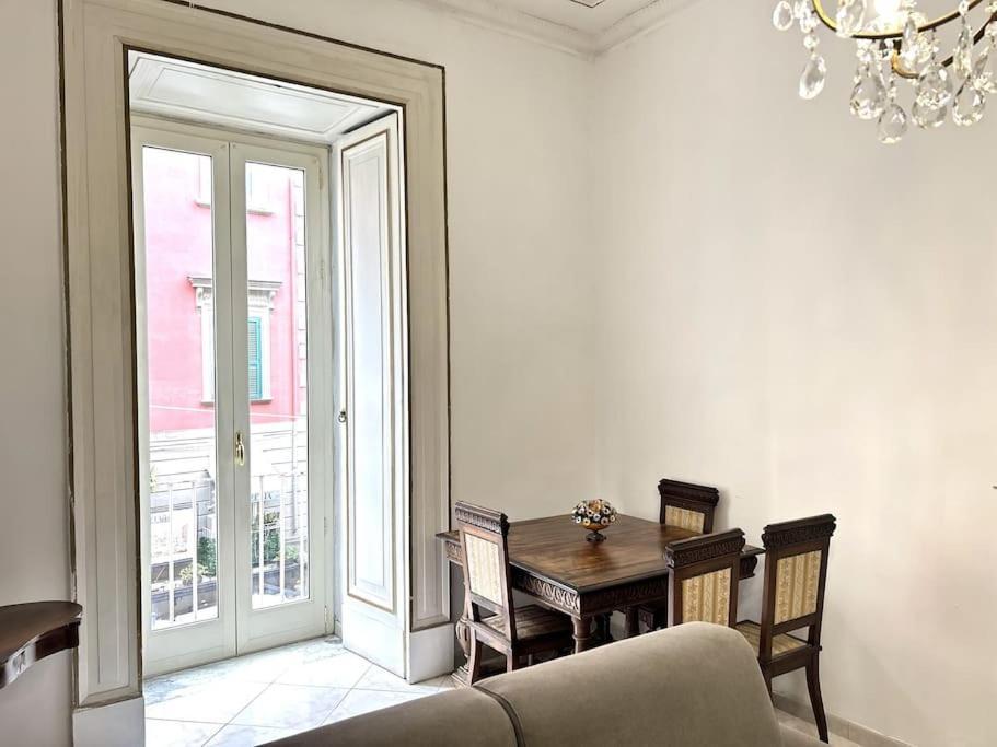 Museo&dante 130mq Con Vista Port'alba Apartment Neapel